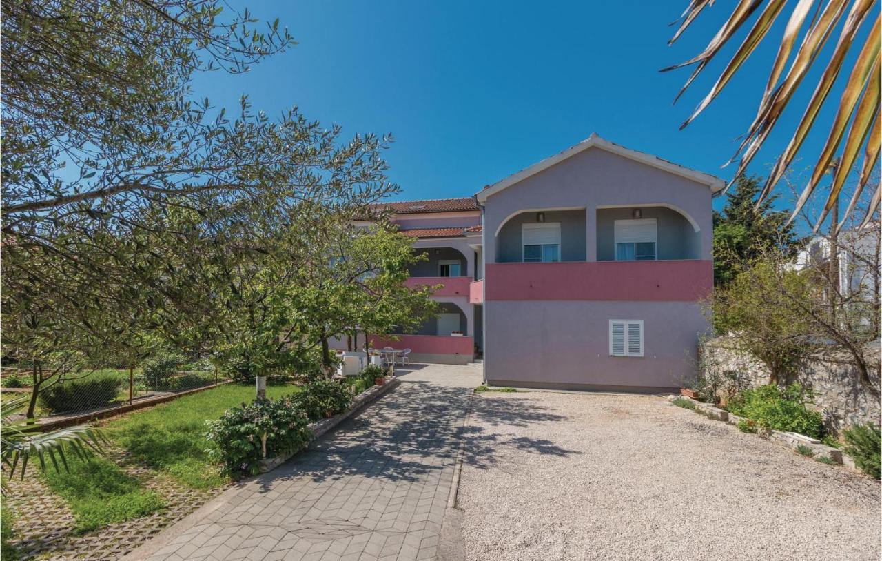 1 Bedroom Stunning Apartment In Zadar Ngoại thất bức ảnh